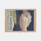 モンタナへの旅行を促進するヴィンテージ旅行ポスター フリースブランケット (正面(横))