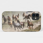 モンタナ州での馬追い込みの最中走る馬 Case-Mate iPhoneケース (裏面(横))