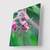 モンタナ州のプレーリーの花のマクロ写真 スクエア壁時計 (傾斜)