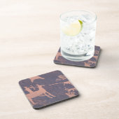 モンティチェロ近くにあるS.P.の新聞ロック コースター (右側)