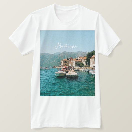モンテネグロのペラストという沿岸都市 Tシャツ (デザイン正面)