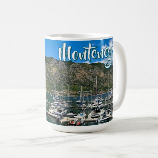 モンテネグロの美しいコトル湾への旅 コーヒーマグカップ (正面右)