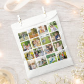 モーションメモリ:カスタマイズ可能な16枚のフォトコラージュ フェイバーバッグ (クリップ留めされた状態)