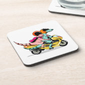 モータースクーターに乗って2人の漫画のラプター。 コースター (左側)