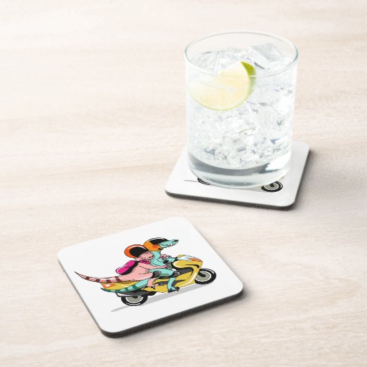 モータースクーターに乗って2人の漫画のラプター。 コースター (右側)