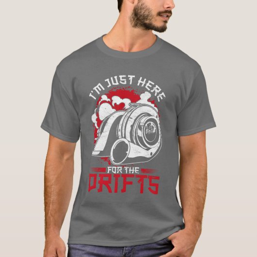 モータースポーツ カー愛好家 ドリフトに夢中 Tシャツ (正面)