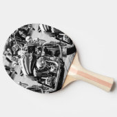 モーターバイクバイクもしくは自転車に乗る人ライダーバイク 卓球ラケット (横)