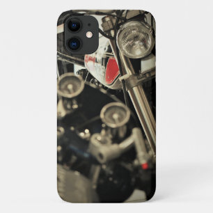 モーターバイクバイクもしくは自転車に乗る人ライダーiPhone 11ケース iPhone 11 ケース