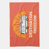 モーターホームキャンプ |キャンピングモーターホーム | RVマグ キッチンタオル (縦)