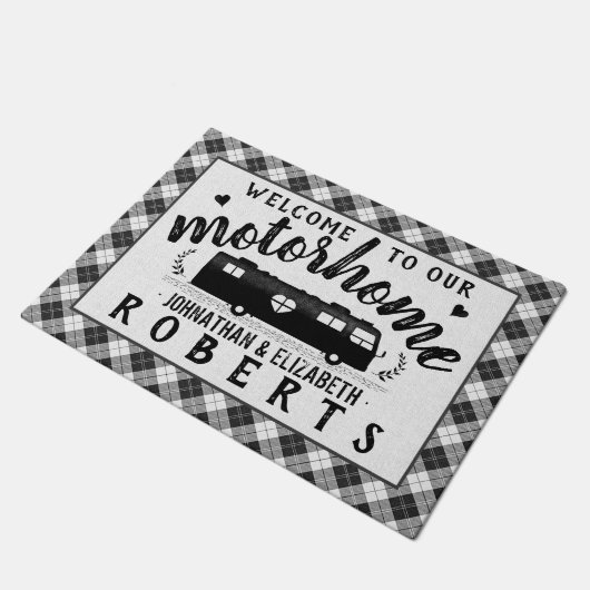 モーターホームRVグレ素朴ープレイドファームハウカスタムス ドアマット (アングル)