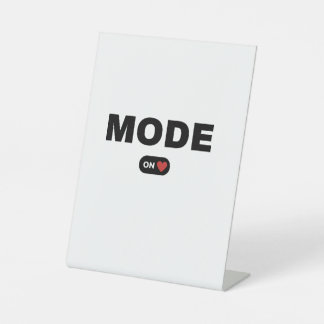 モードオン 台座サイン