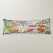 モード·アダムス·アーク·ジョアン·ミュシャ ボディピロー (正面)