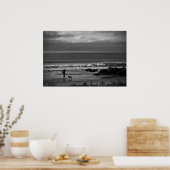 モーニングウォークオンザビーチ素晴らしアートプリント ポスター (キッチン)