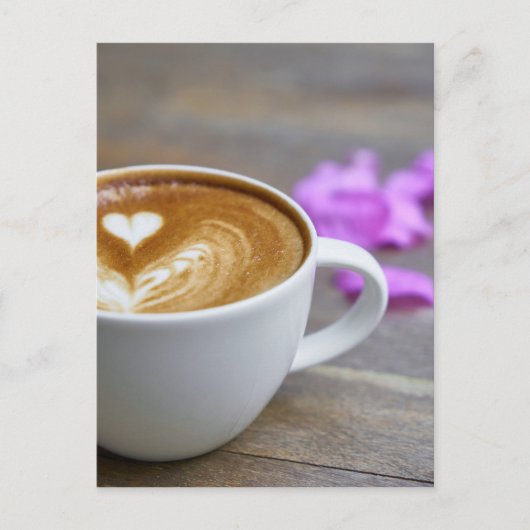 モーニングカップラテ(ハート状の泡あり) ポストカード (正面)