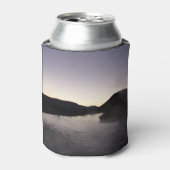 モーニングフォグオンザジャクソンリバーアットグランドテトン 缶クーラー (缶正面)