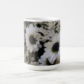 モーフィングマグ – 白黒デイジー モーフィングマグカップ (中央)