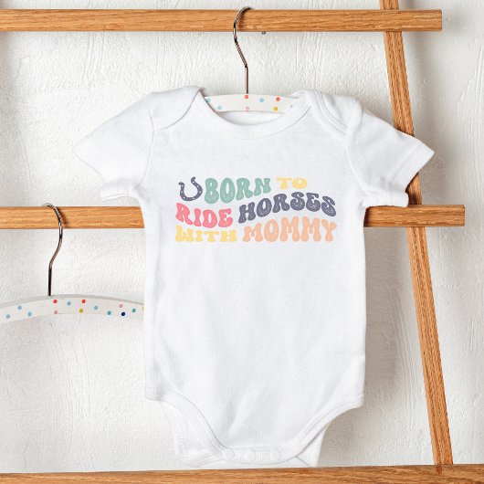 モーミ生まれーのおもしろいで馬に乗る ベビーボディスーツ