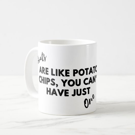 ヤギおもしろい引用文:ヤギはポテトチップスのようなものだ コーヒーマグカップ (正面左)