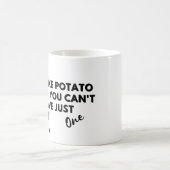 ヤギおもしろい引用文：ヤギはポテトチップスのようなものだ コーヒーマグカップ (中央)