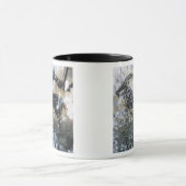 ヤギかセーム皮の黒い部屋の石の絵画、 マグカップ (中央)