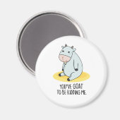 ヤギがヤギを噛んでるおもしろいよ マグネット (正面/裏面)