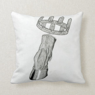 ヤギのひづめ クッション