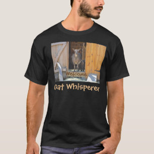 ヤギの囁くものの人のTシャツ Tシャツ