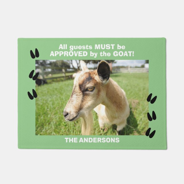 ヤギの承認が必要カスタムだ ドアマット (正面)