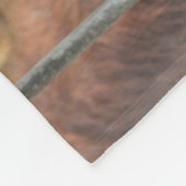 ヤギの熟視 フリースブランケット (角)