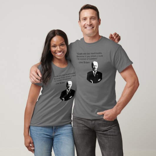 ヤギはキノコのようもしだから杜甫だ Tシャツ (ユニセックス)