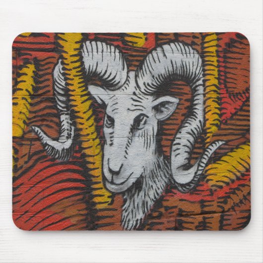 ヤギ羊ラムの年グラフィティ マウスパッド (正面)