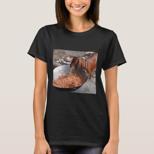 ヤギ食べのスパゲティ Tシャツ (正面)