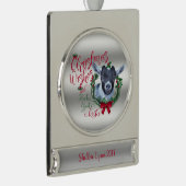 ヤギ |クリスマスウィッシュベビーヤギキスPygmy シルバープレートバナーオーナメント (右)