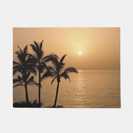 ヤシの木およびロマンチックな日没 ドアマット (正面)