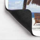 ヤシの木および椅子のメキシコのビーチ マウスパッド (コーナー)