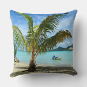 ヤシの木およびoverwaterリゾートの装飾用クッション クッション (裏面)
