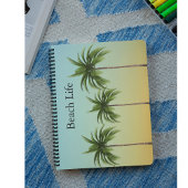 ヤシの木が一列に並ぶビーチ ノートブック