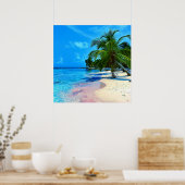 ヤシの木と砂のビーチを持つ熱帯島 ポスター (キッチン)