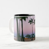 ヤシの木2 ツートーンマグカップ (正面左)