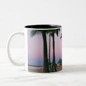 ヤシの木2 ツートーンマグカップ (左)