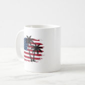 ヤシの木 アメリカ国旗 愛国 ビーチ ベクターアート コーヒーマグカップ (正面左)