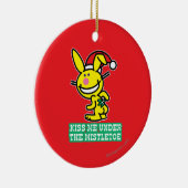 ヤドリギの下で私に接吻して下さい セラミックオーナメント (右)