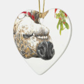 ヤドリギの下でroachingグレイハウンド セラミックオーナメント (左)