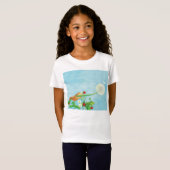 ヤマネと野いちごとタンポポの綿毛 Tシャツ (正面フル)