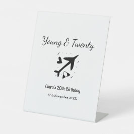 ヤングと20のアドベンチャーハッピーバースデーの追加の名前 台座サイン