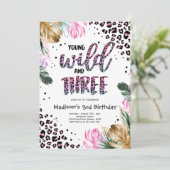 ヤングワイルドアンドスリージャングルヒョウ印刷誕生日 招待状 (スタンド正面)