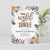 ヤング ワイルド アンド スリー ジャングル レオパード プリント 誕生日 招待状 (スタンド正面)