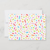 ヤング ワイルド アンド スリー バースデー パーティーの写真 招待状 (裏面)