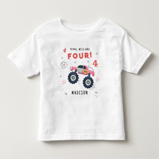 ヤング ワイルド アンド フォー 4歳の誕生日 子供 モンスターカー トドラーTシャツ (正面)