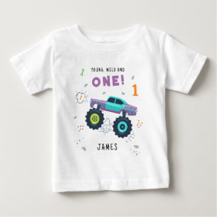 ヤング ワイルド アンド ワン 1歳の誕生日 子供 モンスターカー ベビーTシャツ